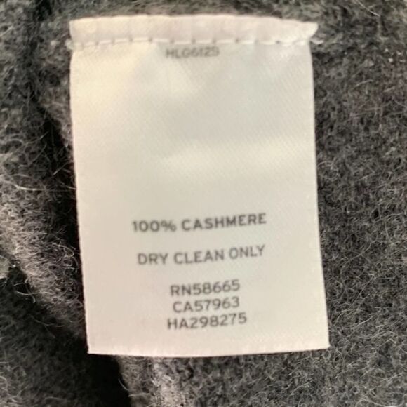 Halogen Grey Polka Dot Cashmere Sweater Size Large - Picture 4 of 5